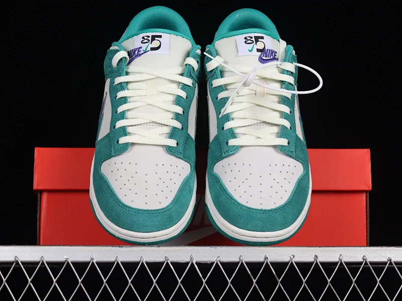 All categories Nk SB Dunk series Nk SB Dunk Low low-top sneakers Nk SB Dunk Low "85" gray green double hook SB low-top sports and leisure sneakers DO9457-101
